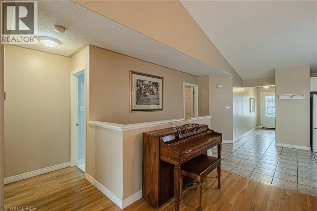 110 SOMERSET Road Unit# 9, #9