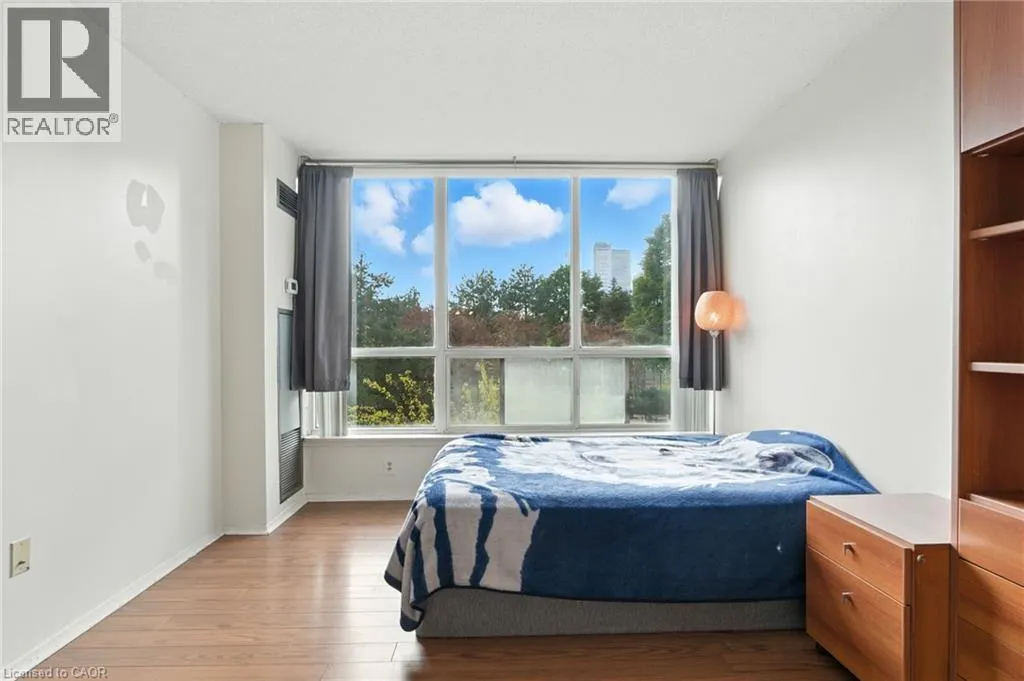 55 ELM Drive W Unit# 313, #313