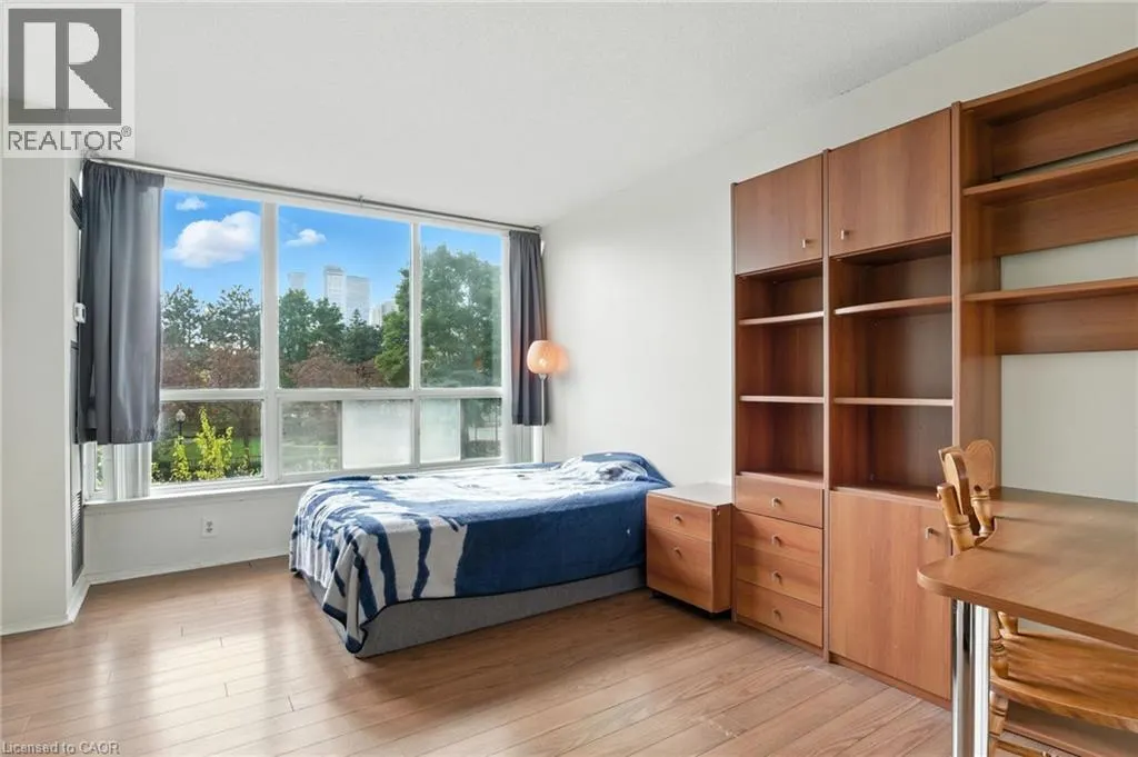 55 ELM Drive W Unit# 313, #313