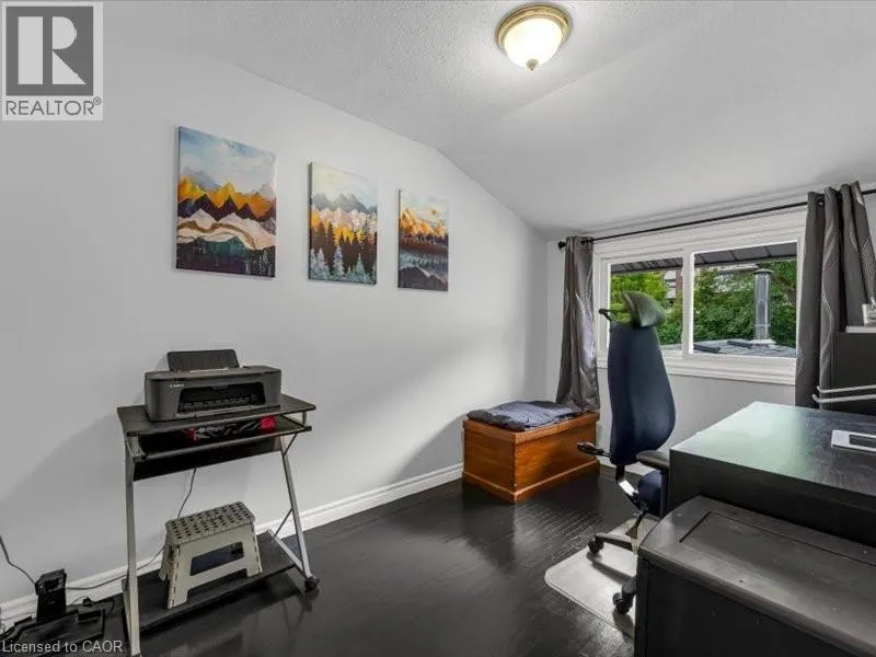 39 MEADOWLARK Drive