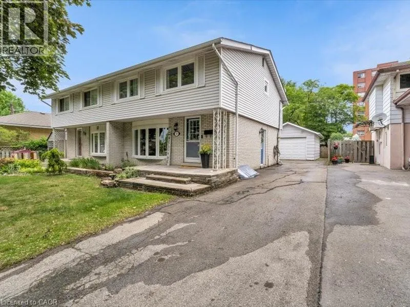 39 MEADOWLARK Drive