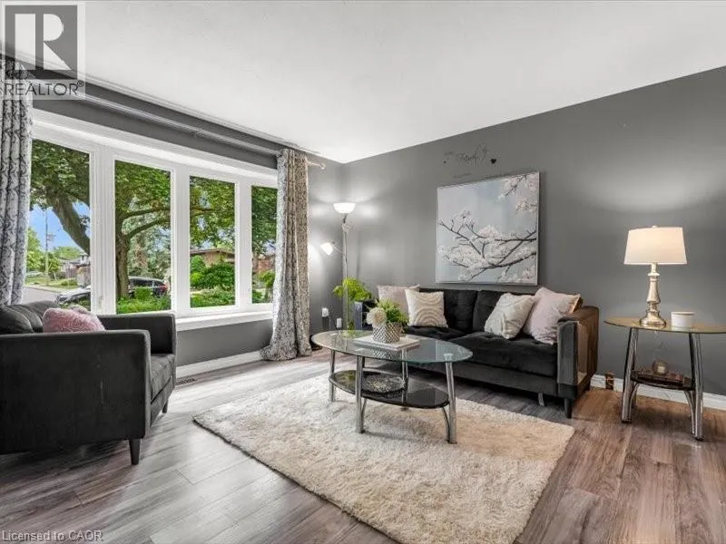 39 MEADOWLARK Drive