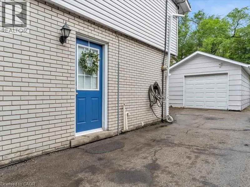 39 MEADOWLARK Drive