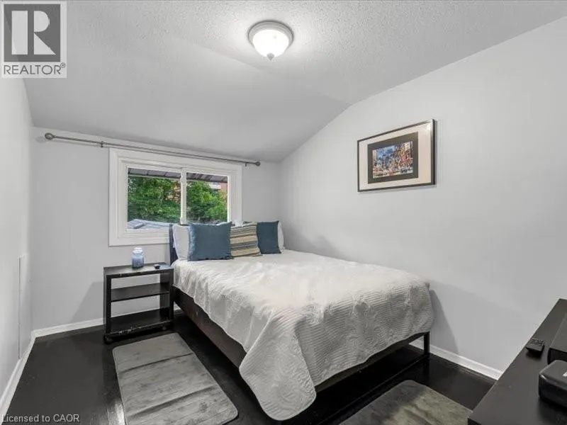 39 MEADOWLARK Drive