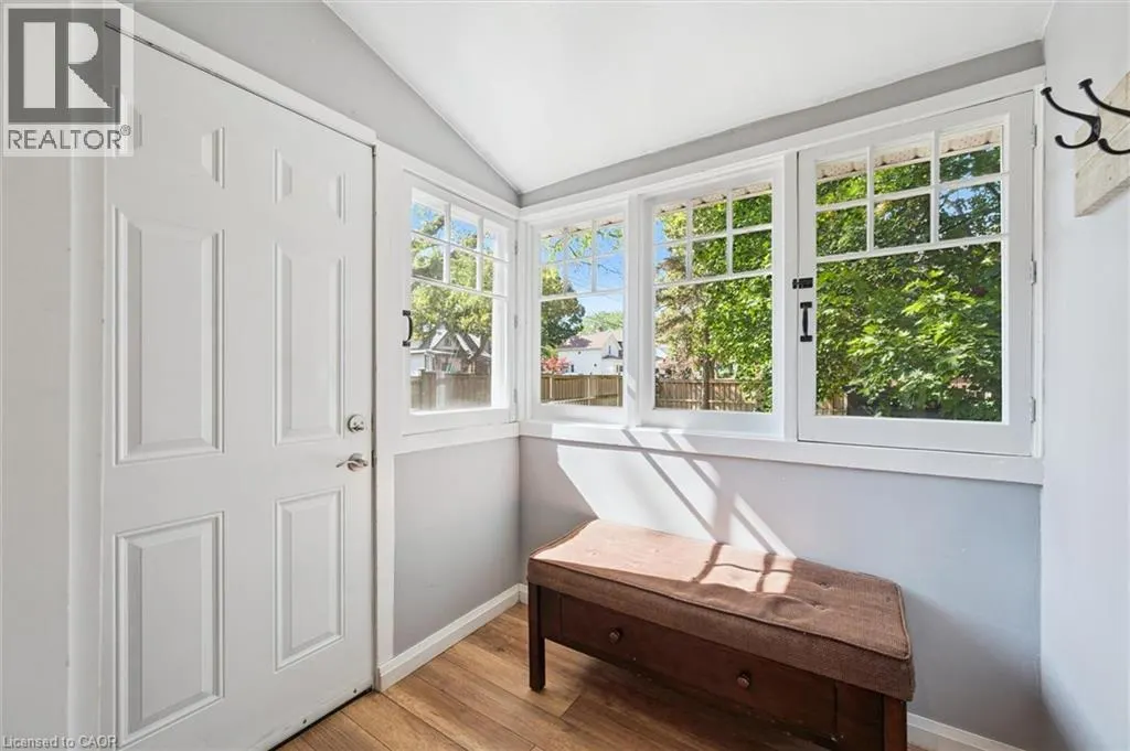 364 YORK Road