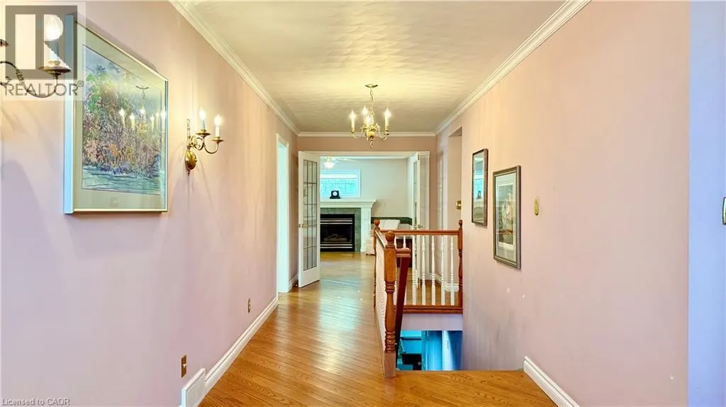 4 ORCHARD Crescent