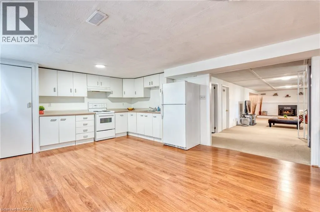 32 RIALTO Court