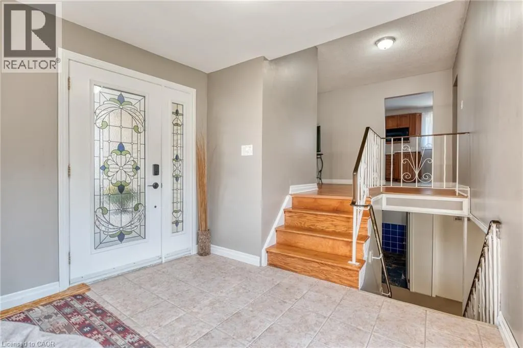 32 RIALTO Court
