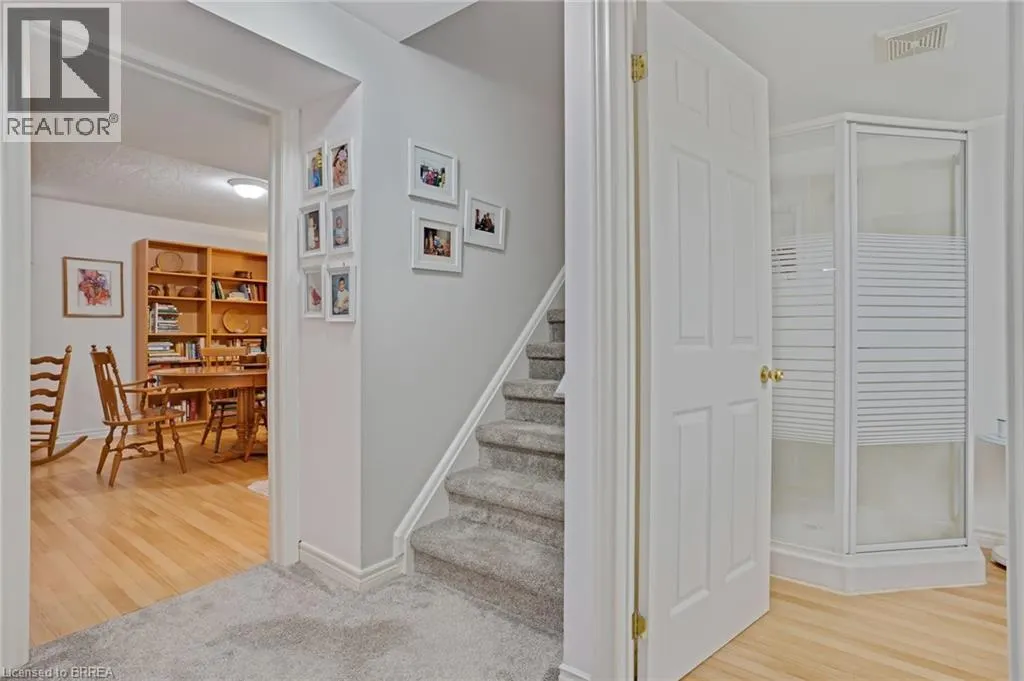 110 SOMERSET Road Unit# 5, #5