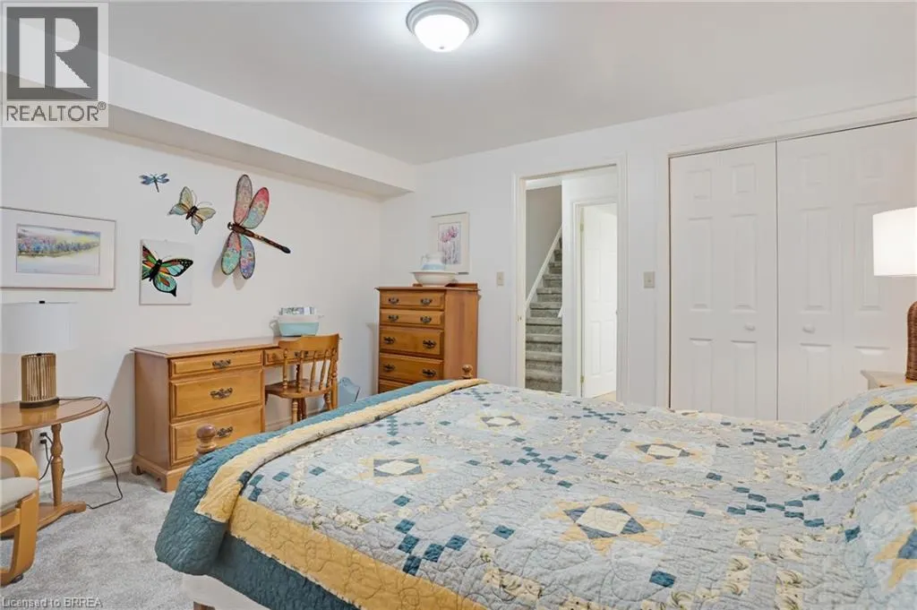 110 SOMERSET Road Unit# 5, #5