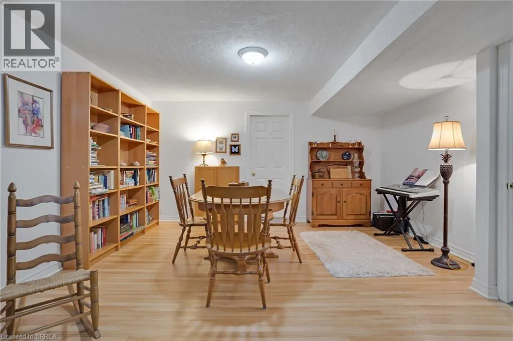 110 SOMERSET Road Unit# 5, #5