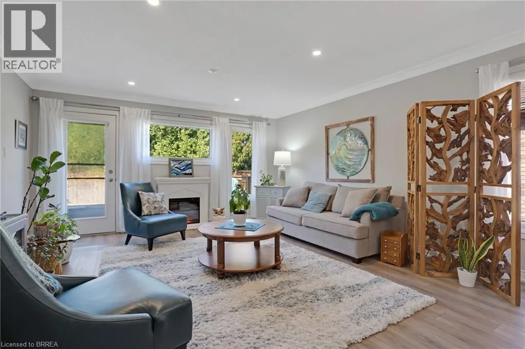 110 SOMERSET Road Unit# 5, #5