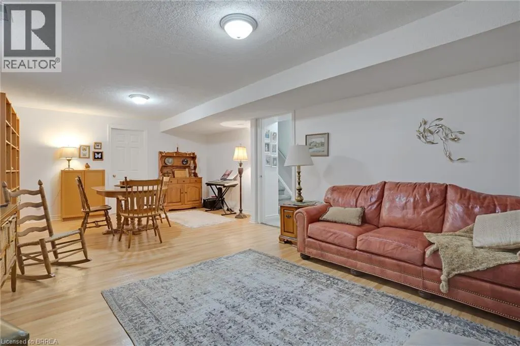 110 SOMERSET Road Unit# 5, #5