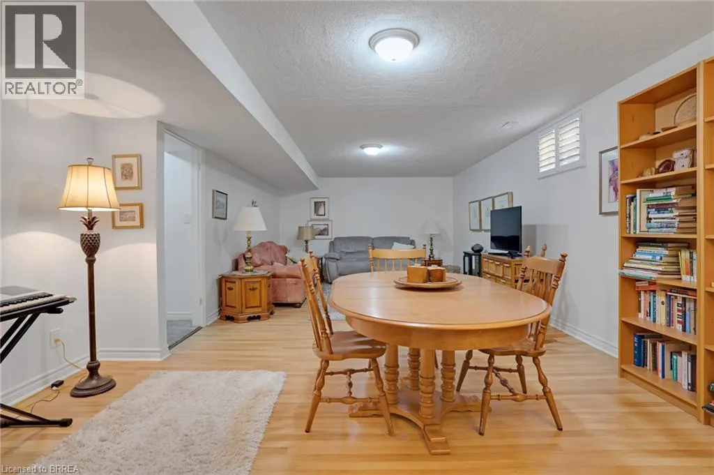 110 SOMERSET Road Unit# 5, #5