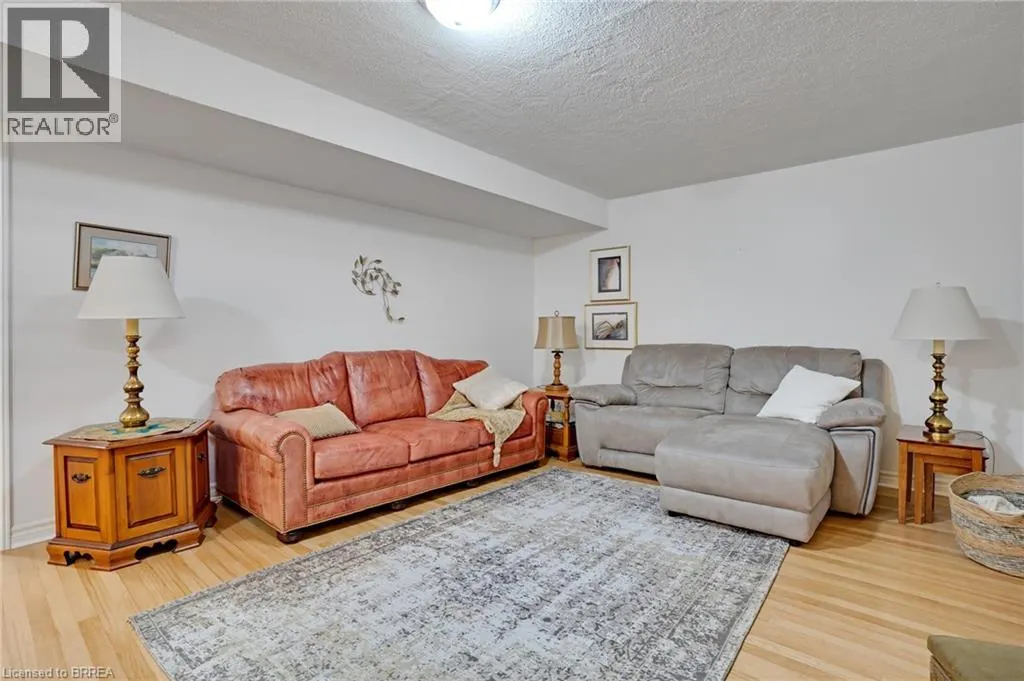 110 SOMERSET Road Unit# 5, #5