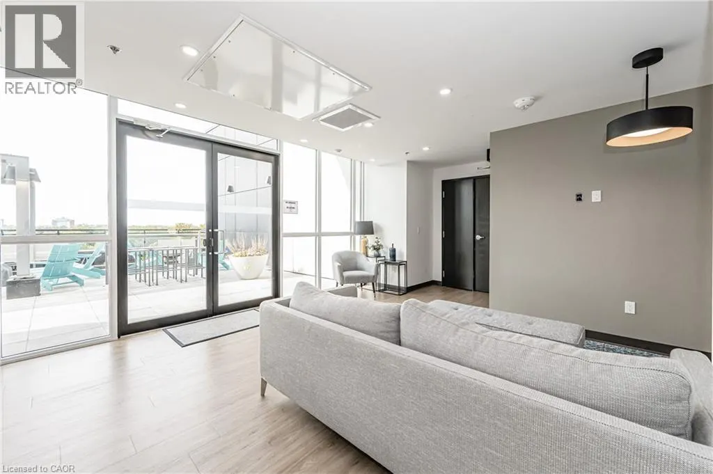 60 CHARLES Street W Unit# 2405, #2405