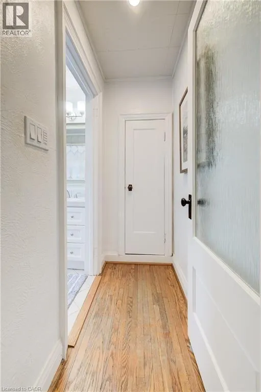 39 DUNHAM Avenue
