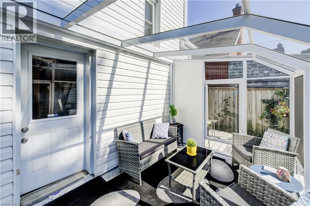 39 DUNHAM Avenue