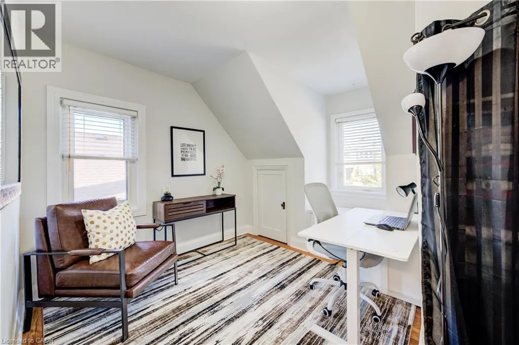 39 DUNHAM Avenue