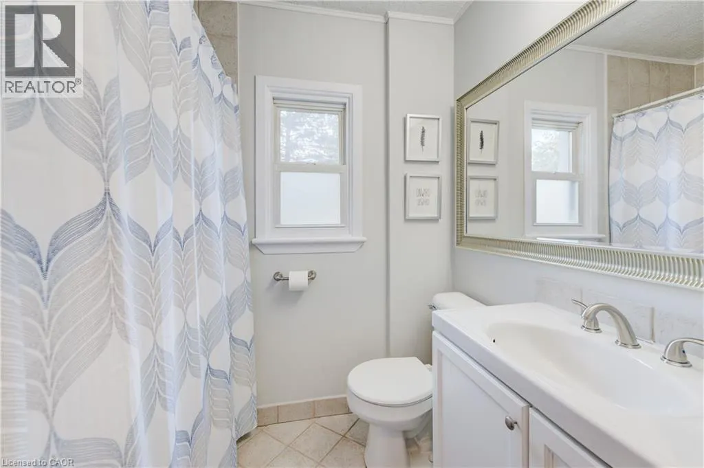 39 DUNHAM Avenue