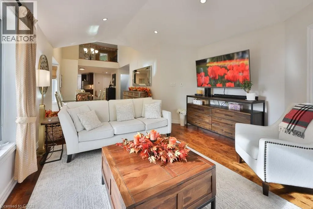 2304 SOVEREIGN Street