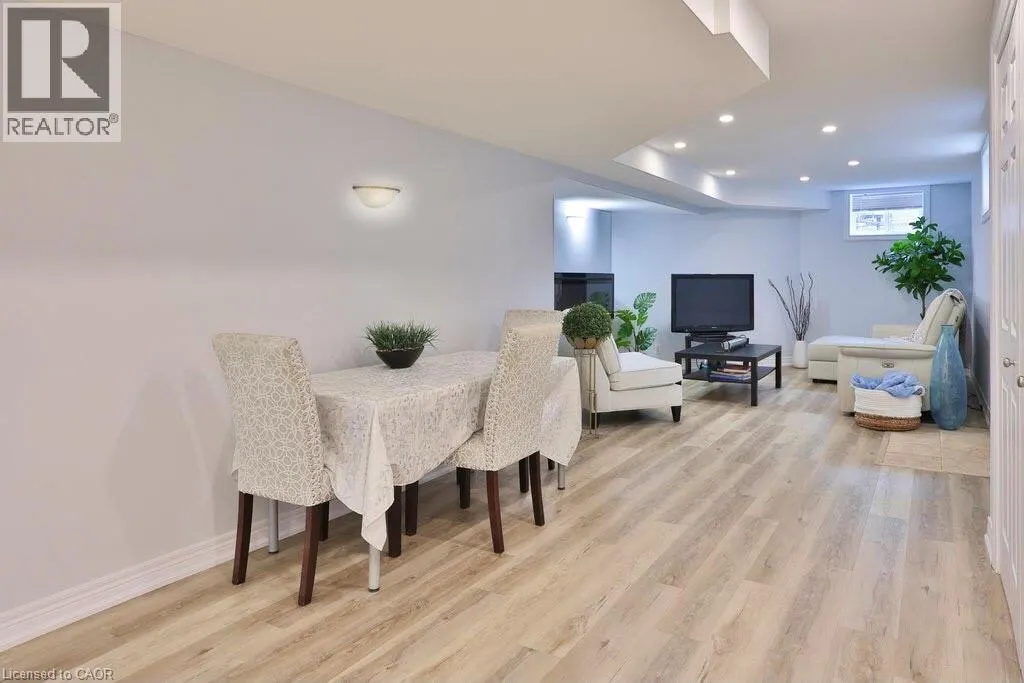 2304 SOVEREIGN Street