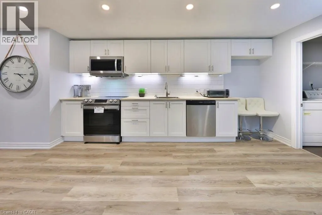2304 SOVEREIGN Street