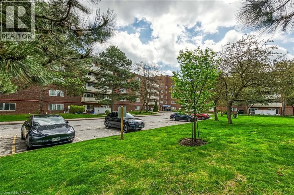 198 SCOTT Street Unit# 220, #220