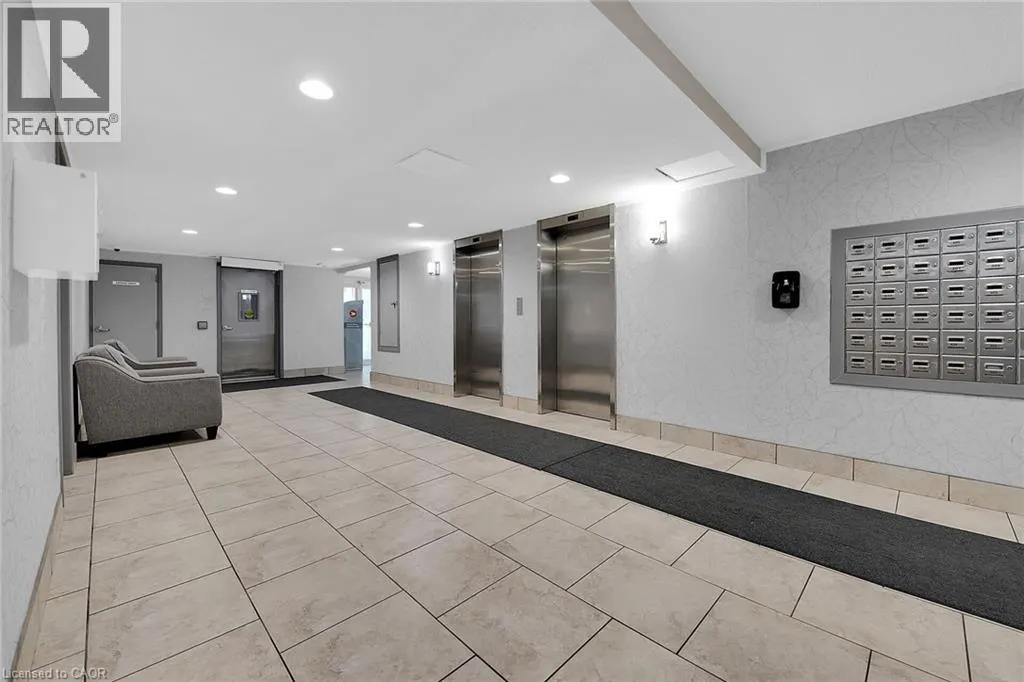 198 SCOTT Street Unit# 220, #220