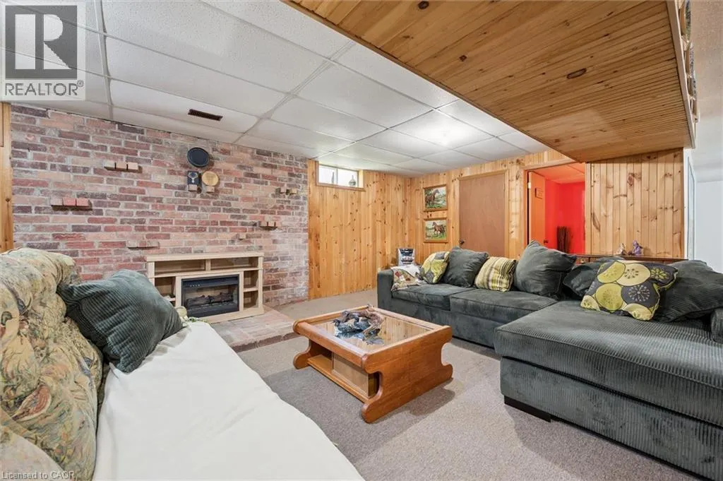 322 CONSERVATION Drive