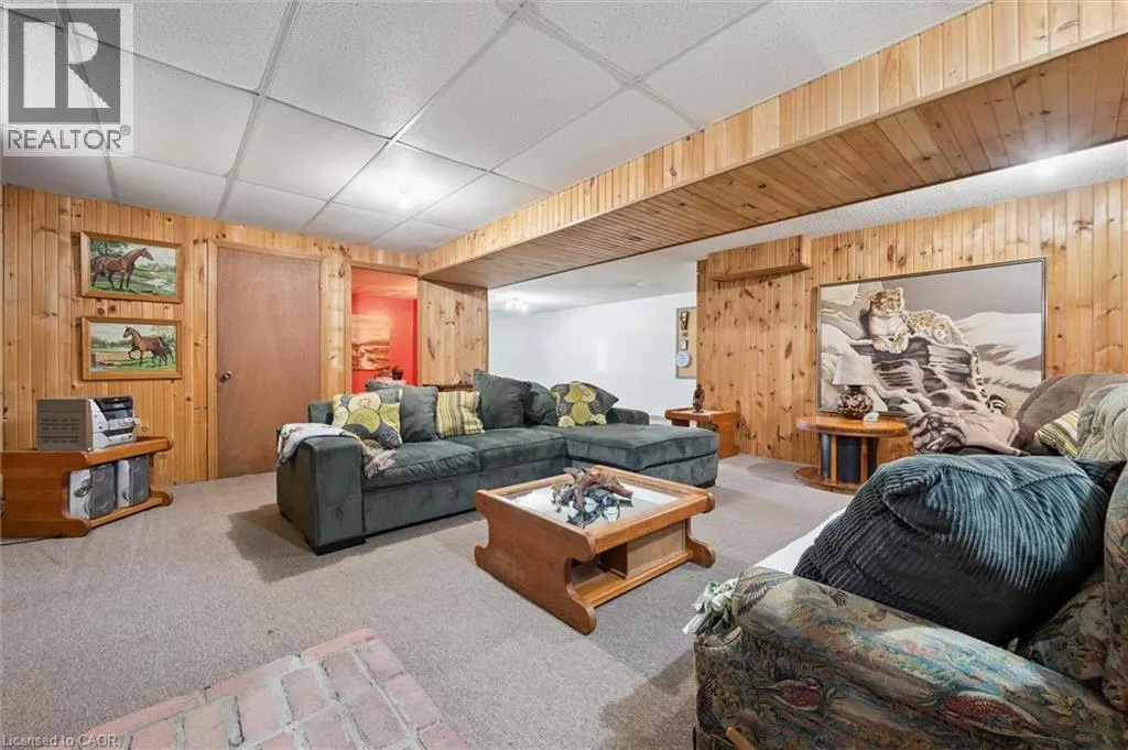 322 CONSERVATION Drive