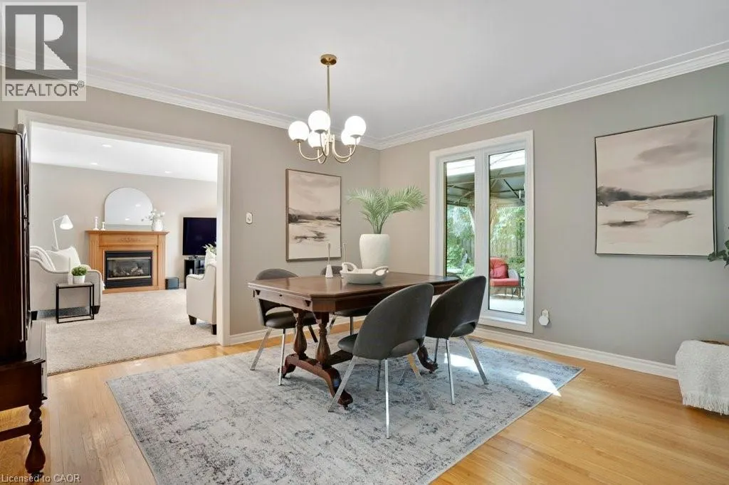 173 RIPPLEWOOD Crescent
