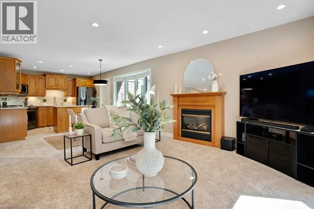 173 RIPPLEWOOD Crescent