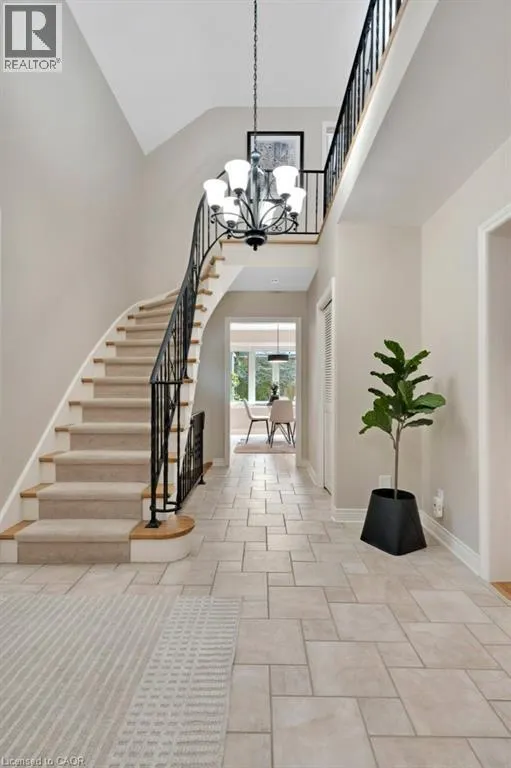 173 RIPPLEWOOD Crescent