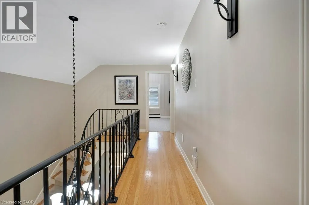 173 RIPPLEWOOD Crescent