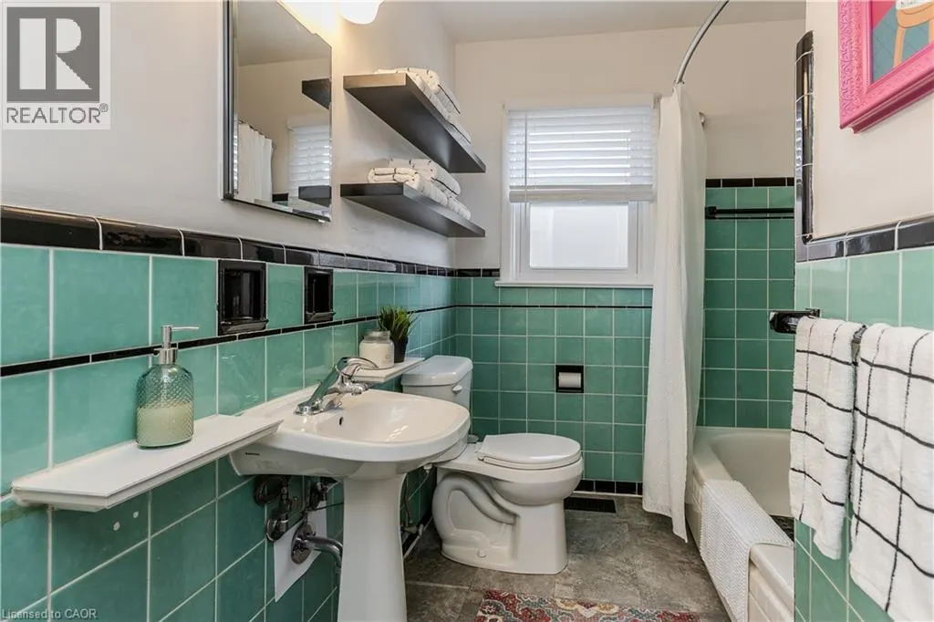 1420 ALFRED Crescent