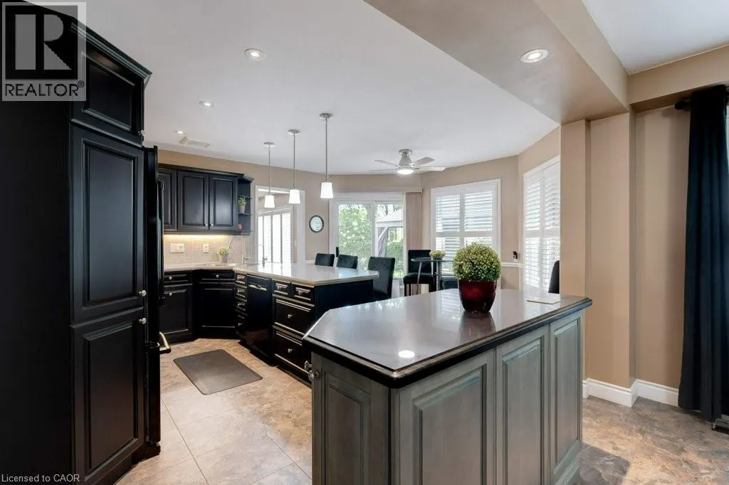 2010 WINDY OAKS Drive