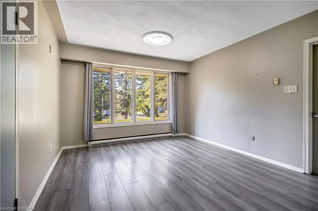 10 HARRIS Avenue