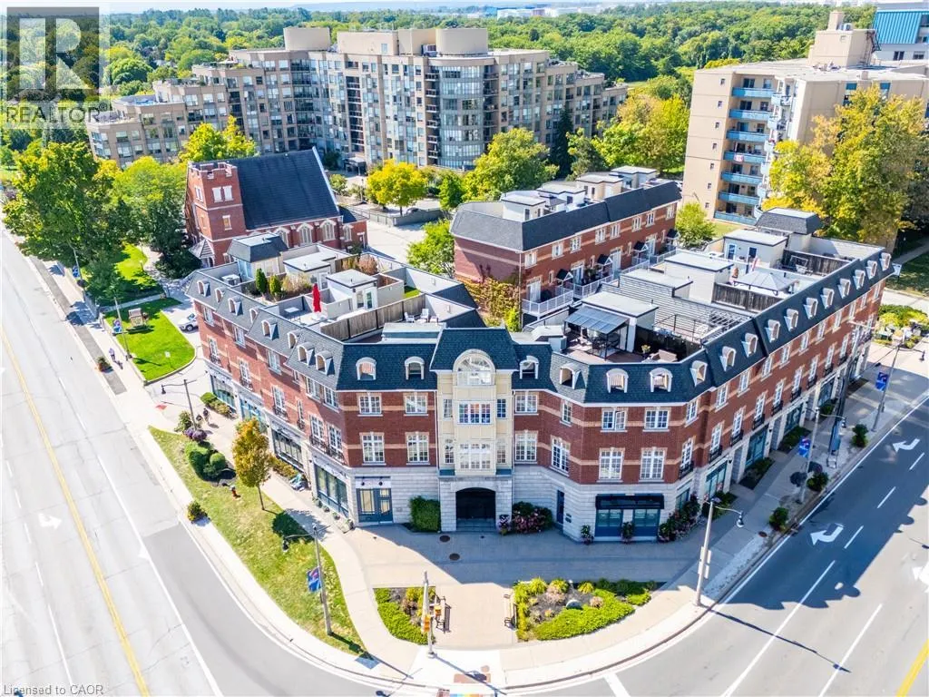 120 BRONTE Road Unit# 8, #8