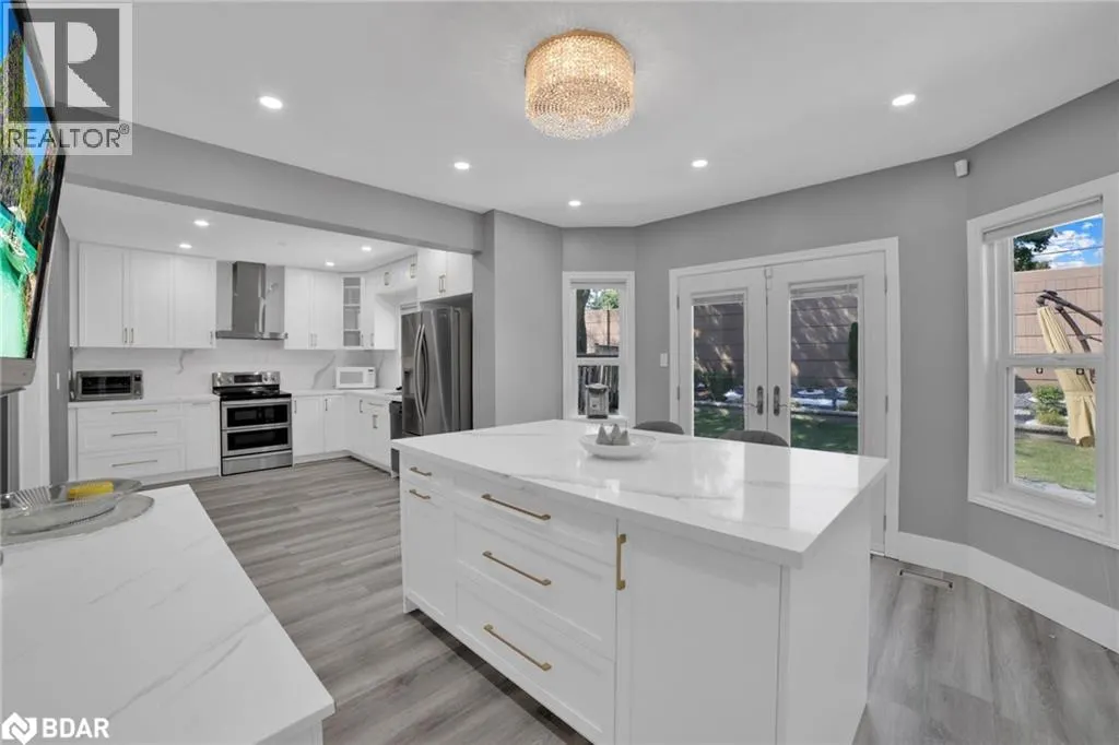 339 PARKLANE Road