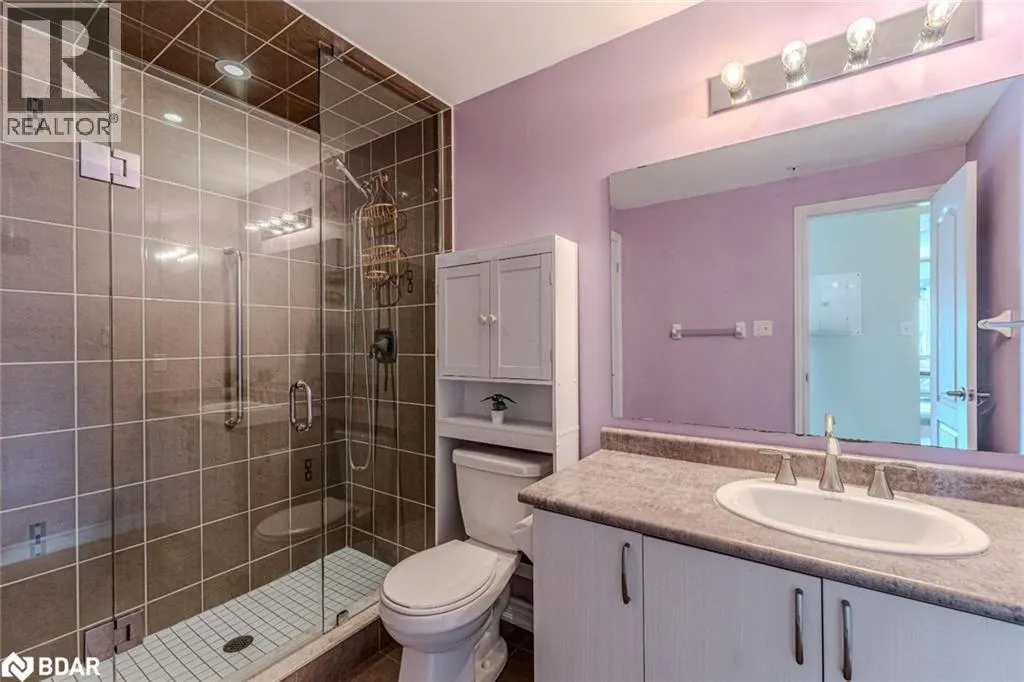 40 FERNDALE Drive S Unit# 402, #402