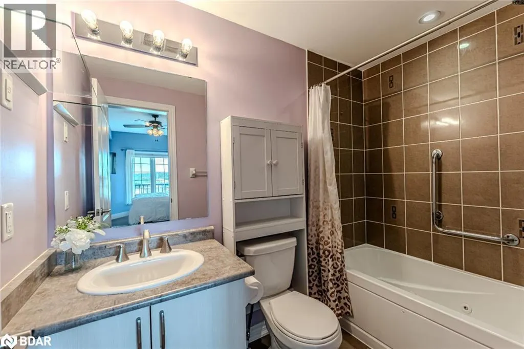 40 FERNDALE Drive S Unit# 402, #402
