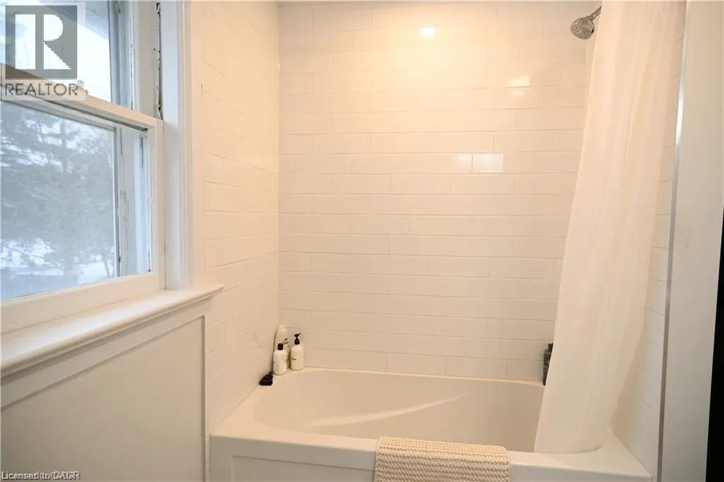 51 MERNER Avenue Unit# 2, #2