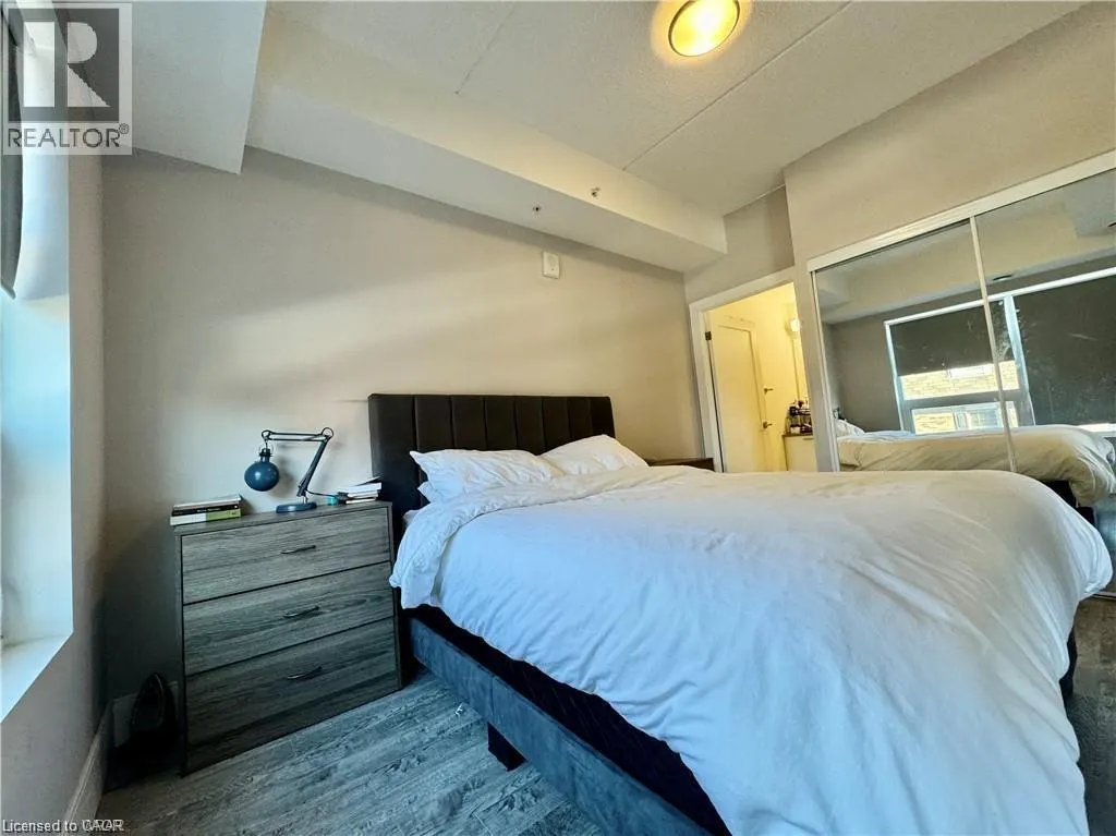 15 PRINCE ALBERT Boulevard Unit# 213, #213
