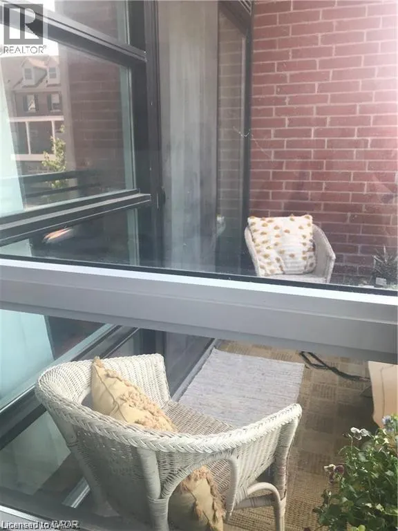 15 PRINCE ALBERT Boulevard Unit# 213, #213