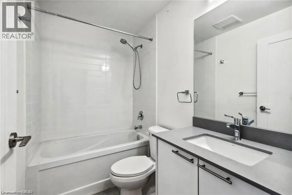 15 PRINCE ALBERT Boulevard Unit# 213, #213