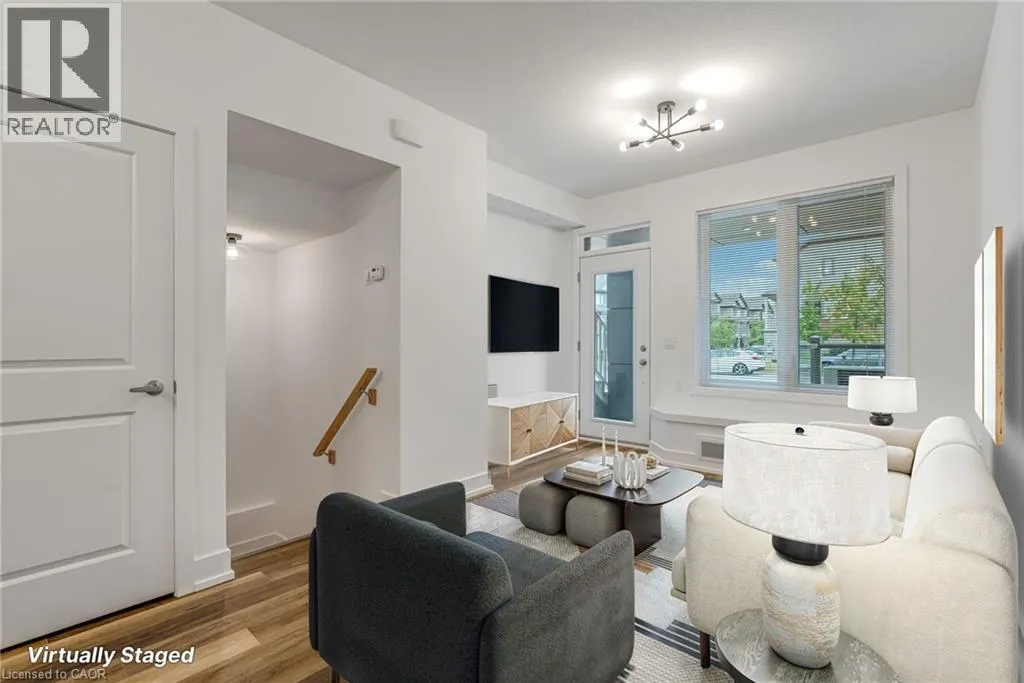 261 SKINNER Road Unit# 3, #3