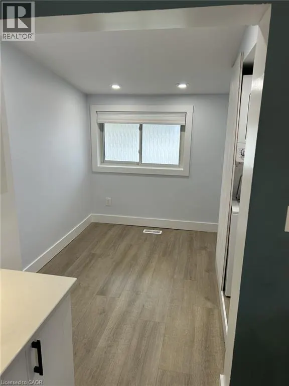 170 OAKWOOD Avenue Unit# A, #A