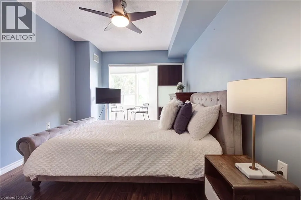 1270 MAPLE CROSSING Boulevard Unit# 306, #306