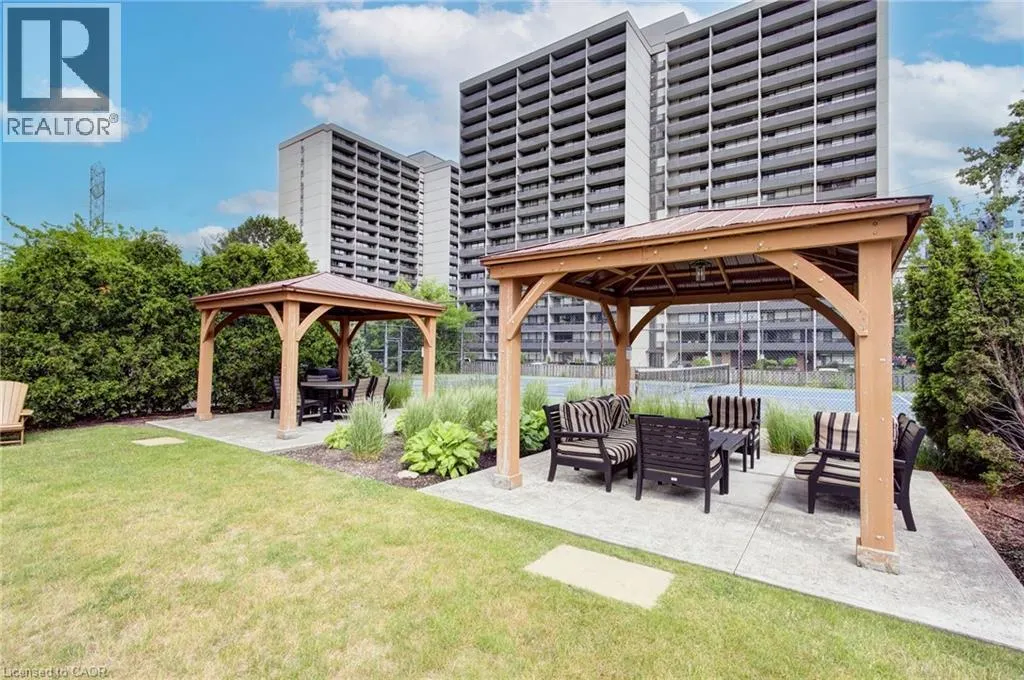 1270 MAPLE CROSSING Boulevard Unit# 306, #306